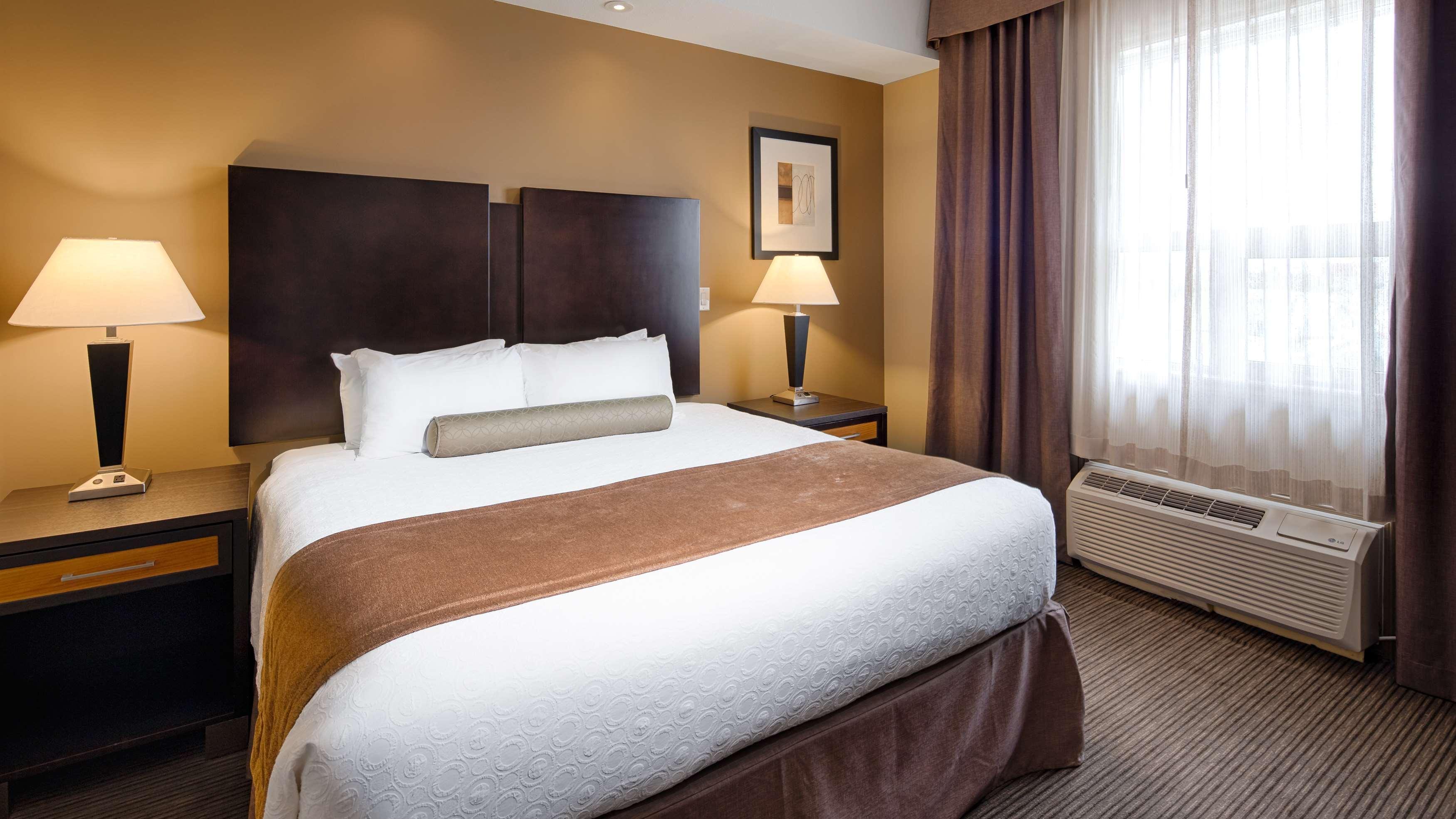 Best Western Plus Moose Jaw Esterno foto