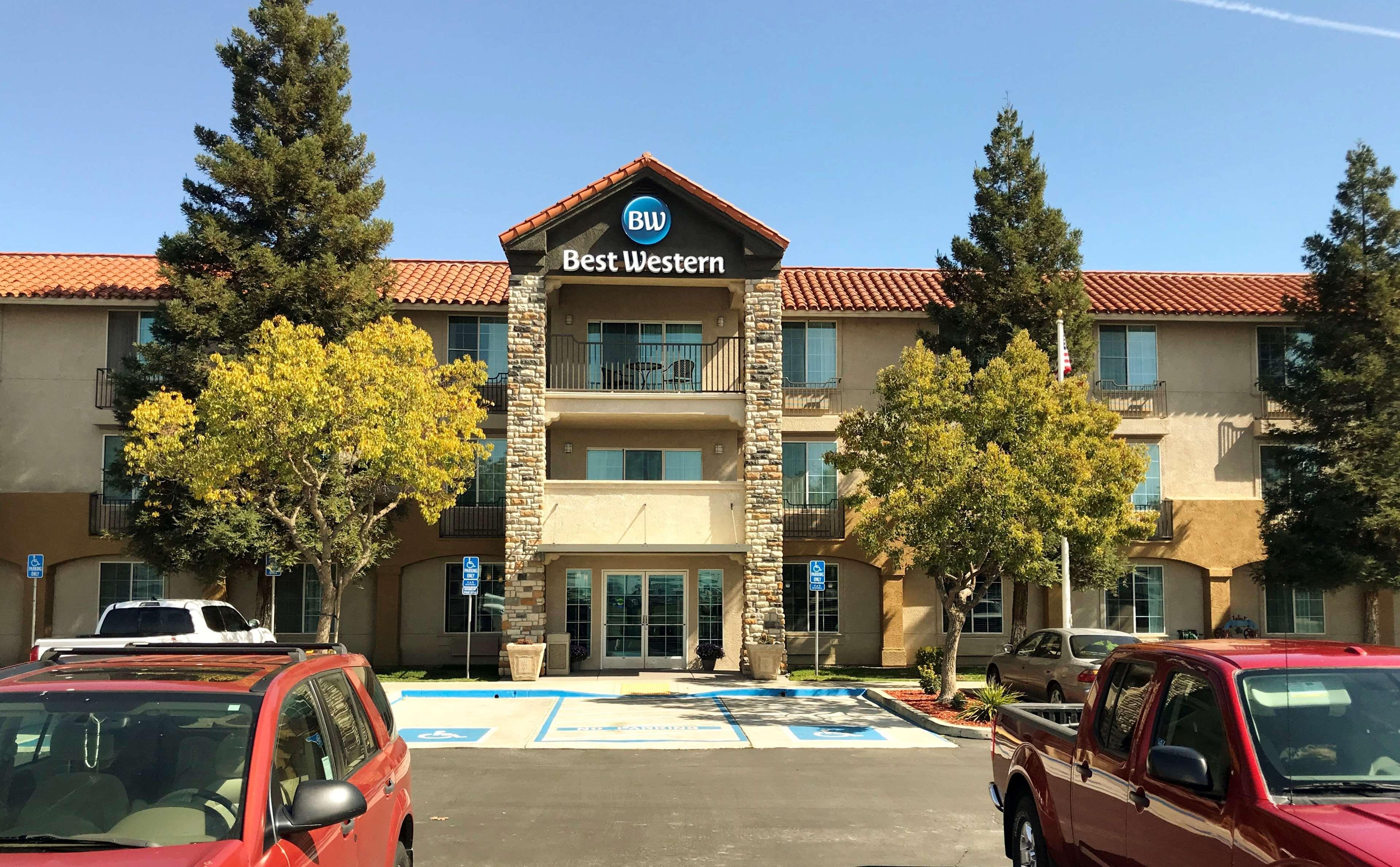 Best Western Plus Moose Jaw Esterno foto