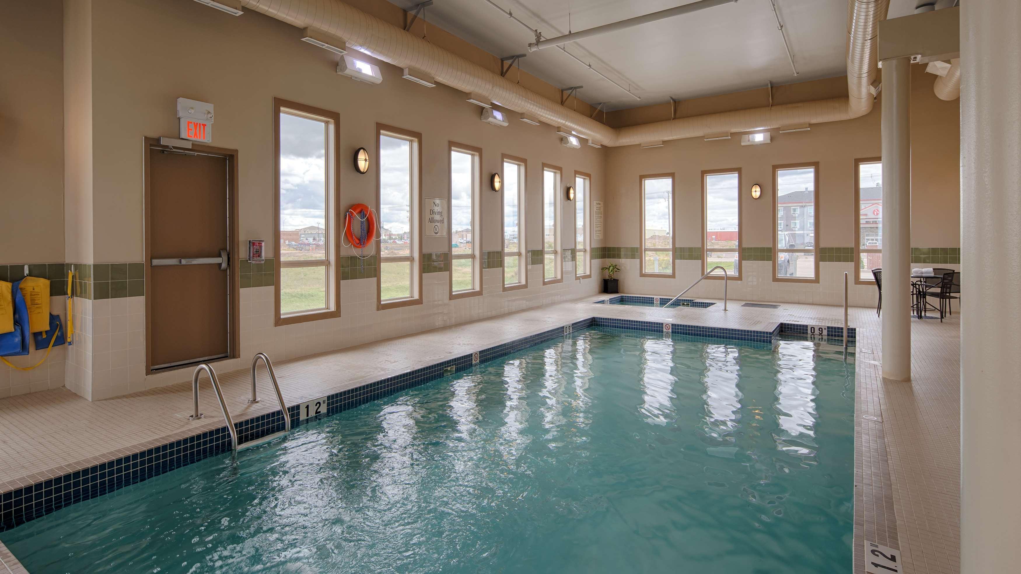 Best Western Plus Moose Jaw Esterno foto
