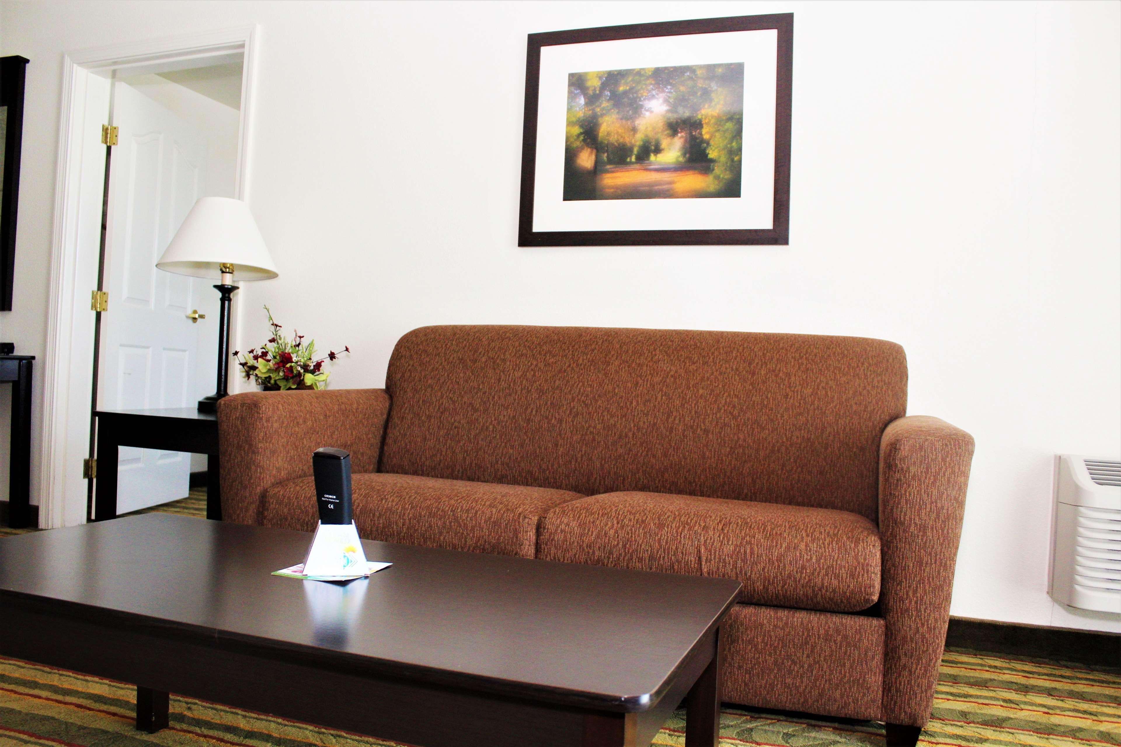 Best Western Plus Moose Jaw Esterno foto