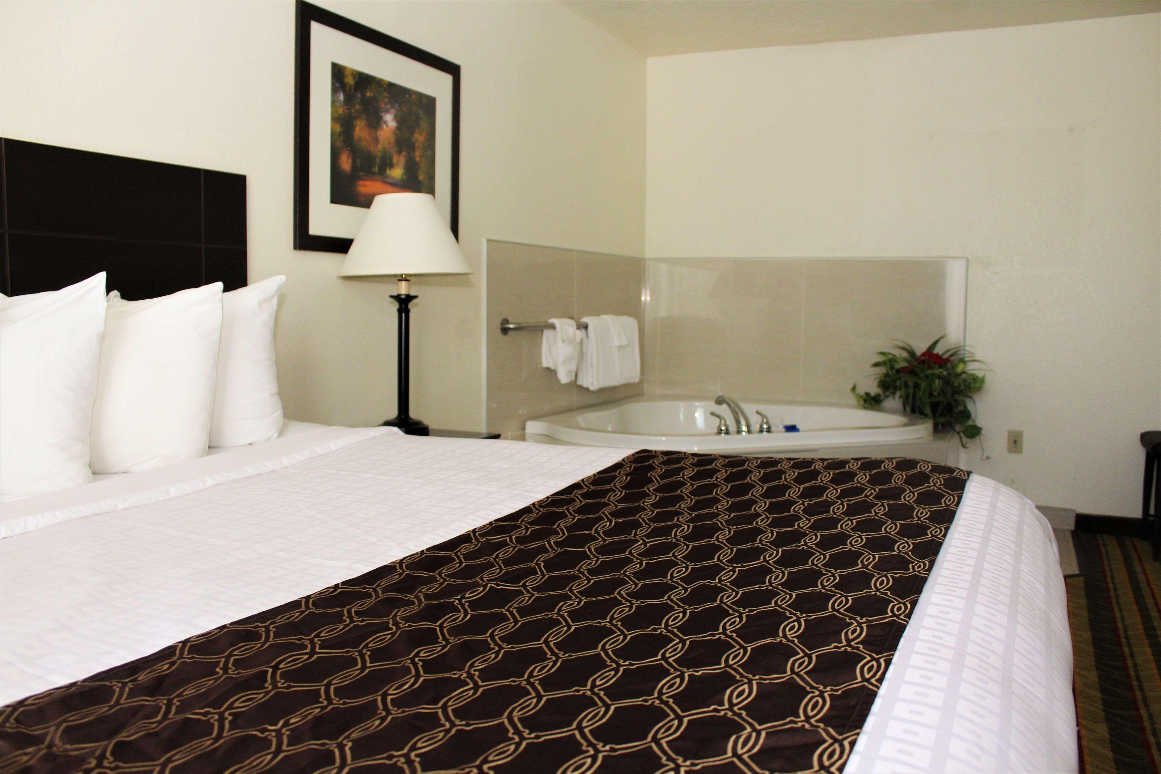 Best Western Plus Moose Jaw Esterno foto