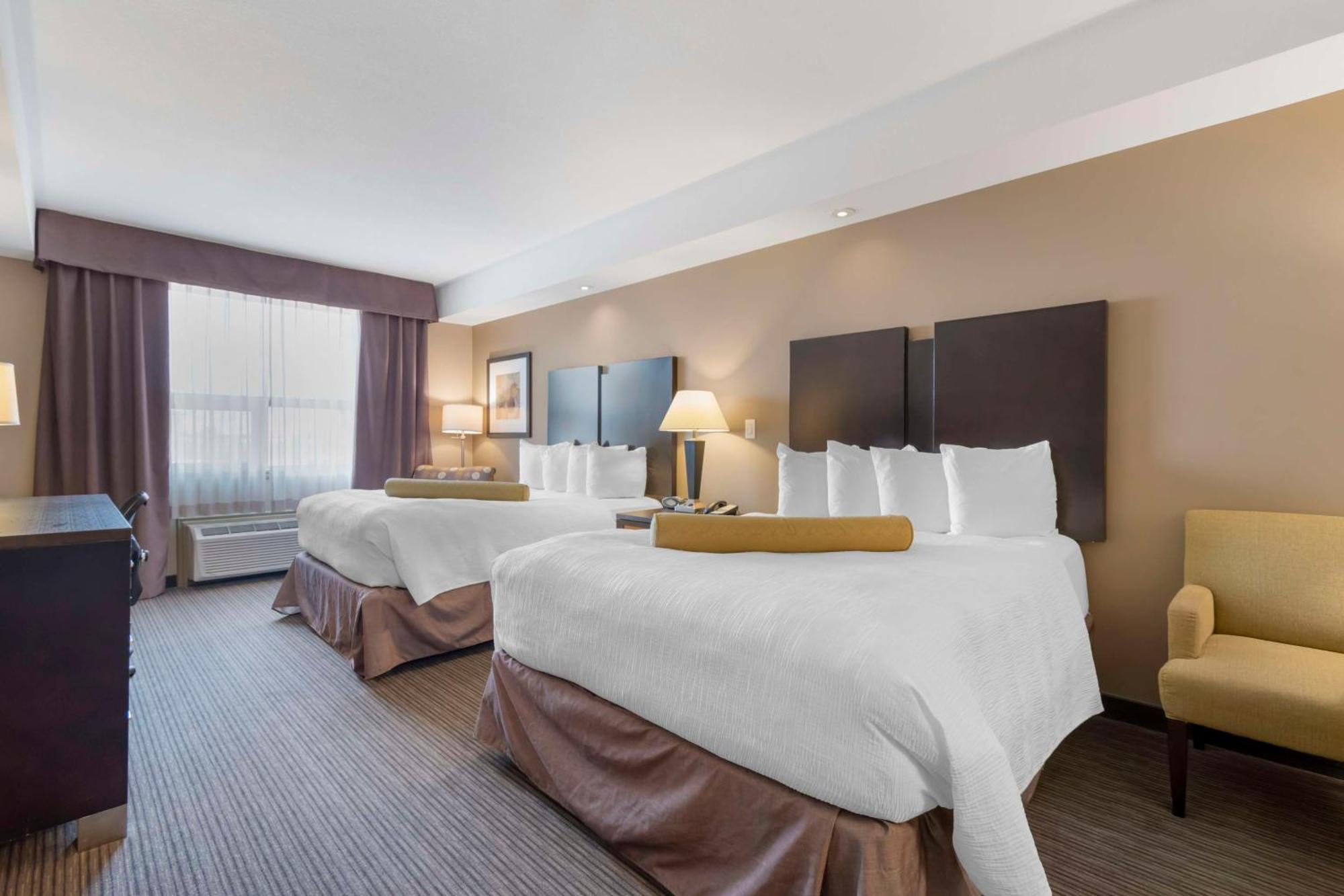 Best Western Plus Moose Jaw Esterno foto