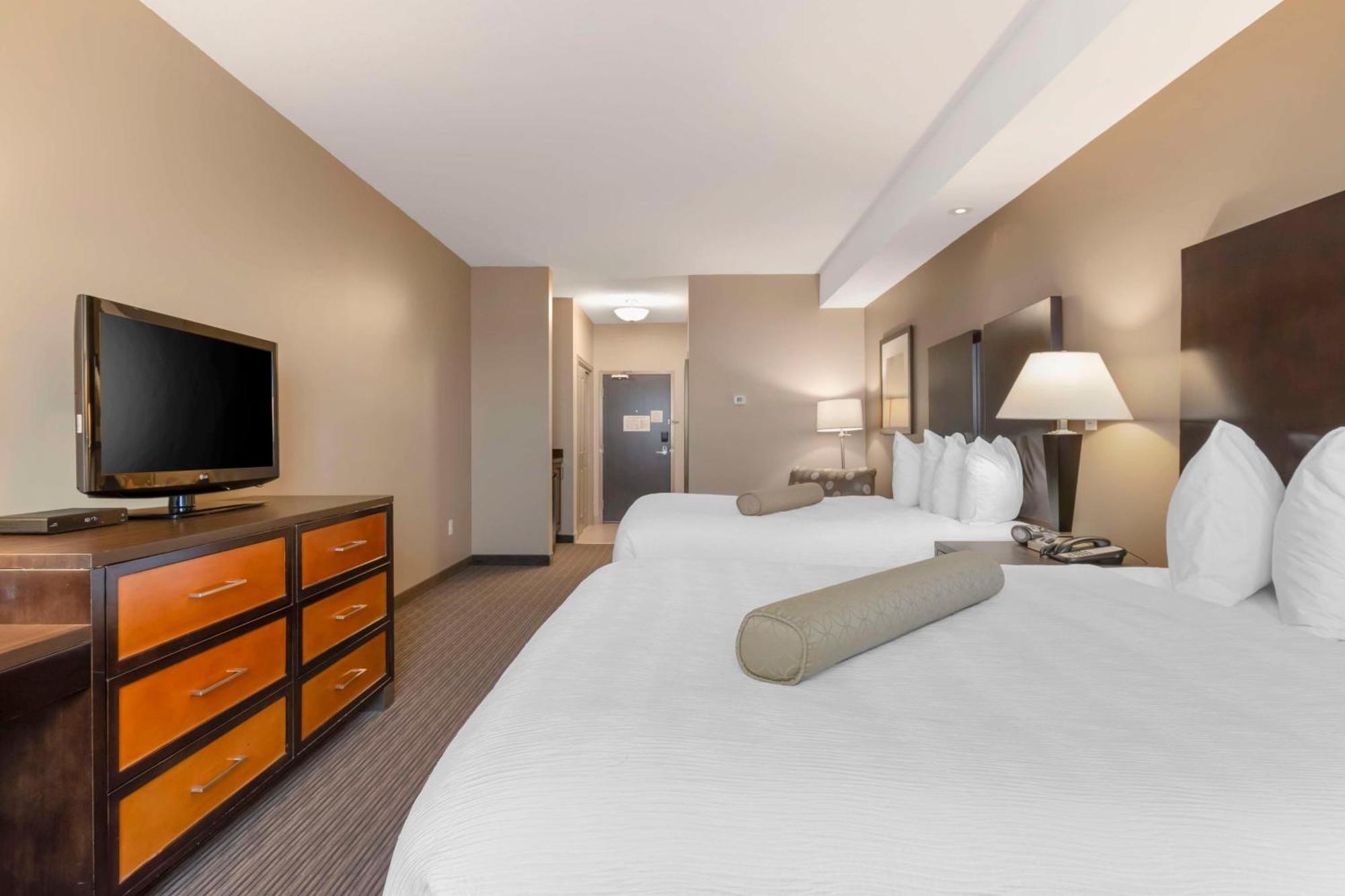 Best Western Plus Moose Jaw Esterno foto