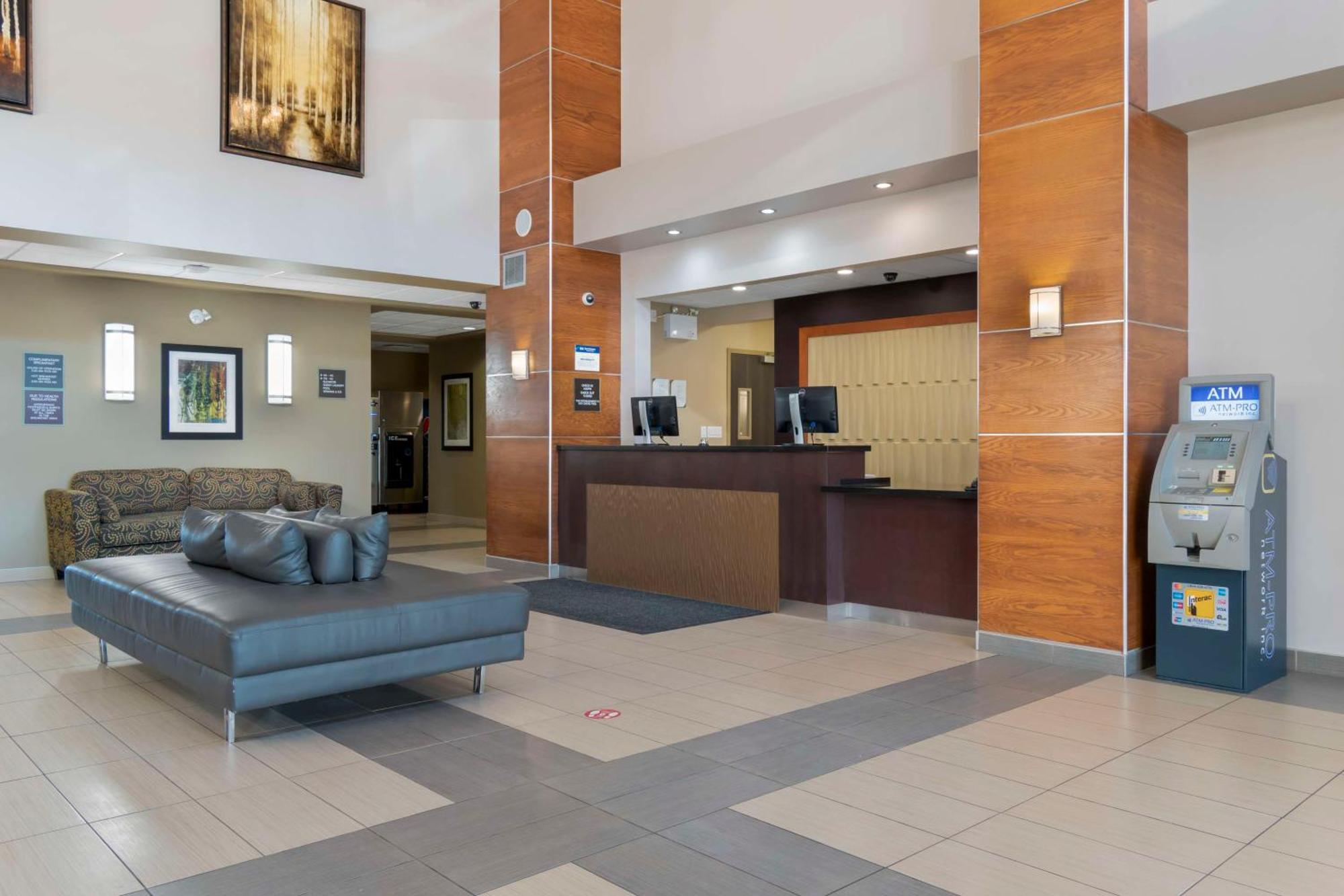 Best Western Plus Moose Jaw Esterno foto