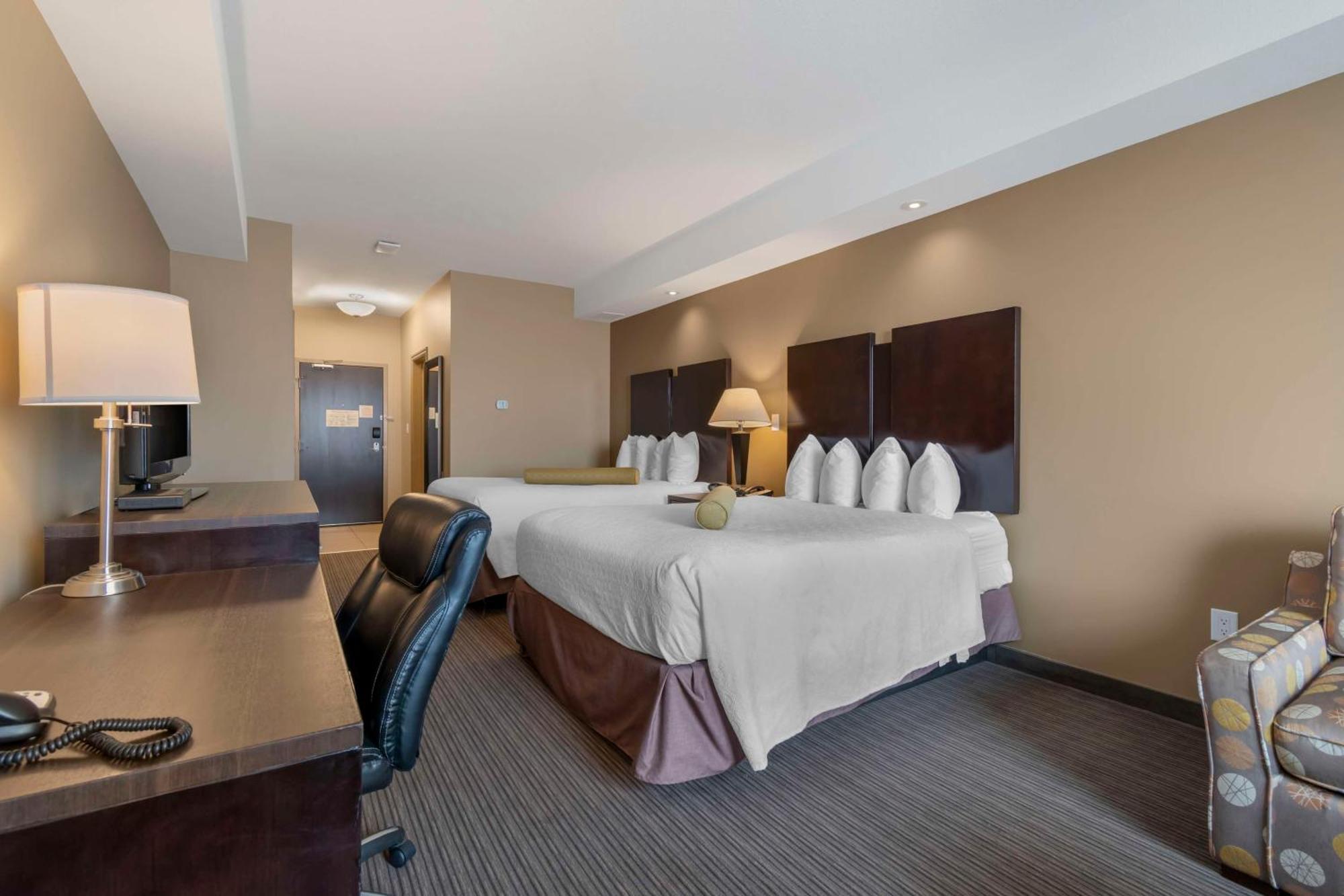 Best Western Plus Moose Jaw Esterno foto